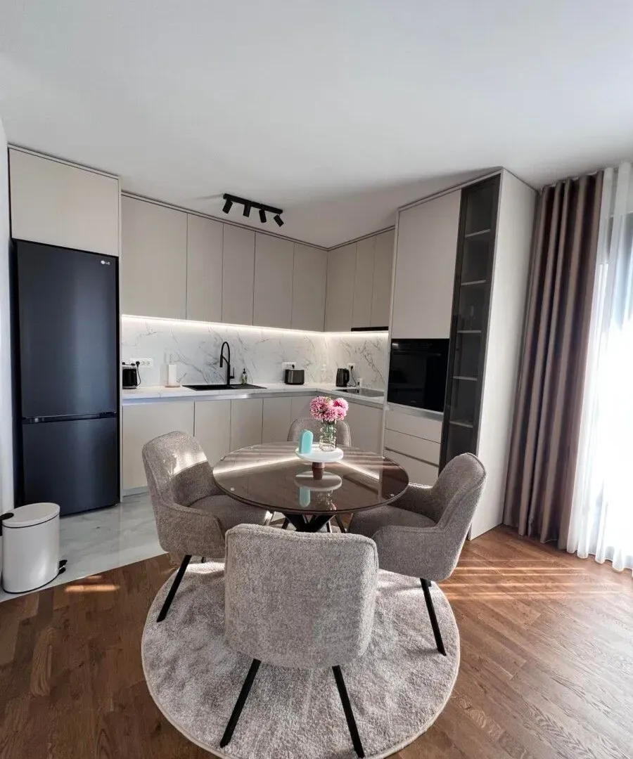 Izdavanje, jednosoban stan, 46m², Čeluga, Bar