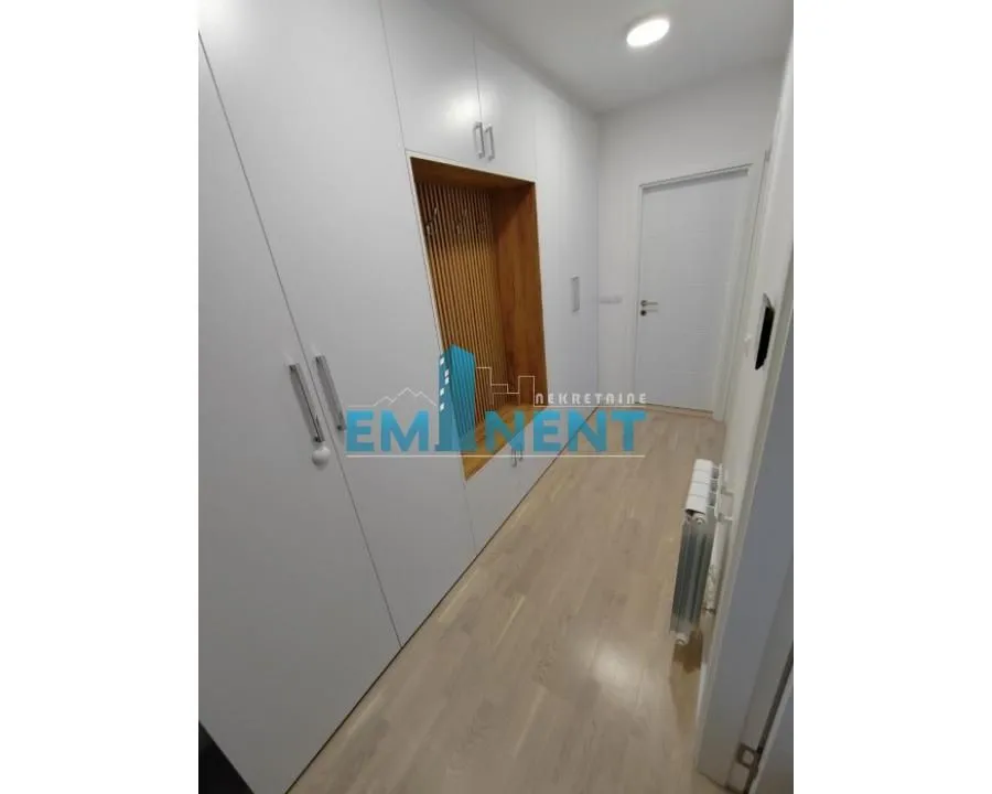 Rent, two bedroom apartment, 49m², Crveni Krst, Beograd