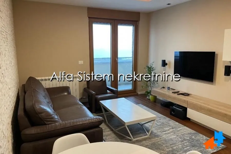 Rent, two bedroom apartment, 52m², Novi Beograd Blok 67, Novi Beograd Sve Podlokacije