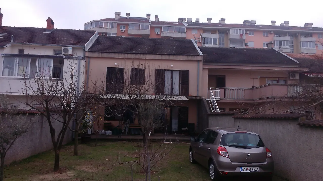 Prodaja, kuća, 135m², Stari Aerodrom, Podgorica
