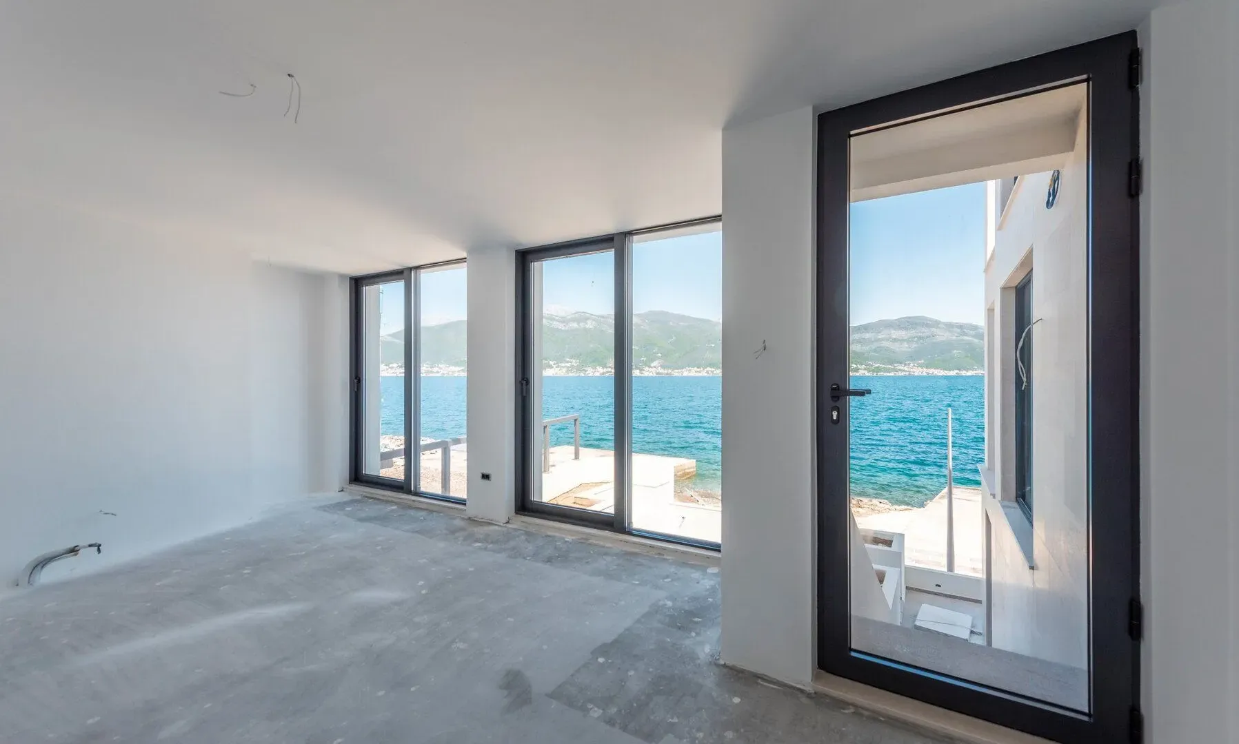 Prodaja, kuća, 225m², Bratešići, Kotor