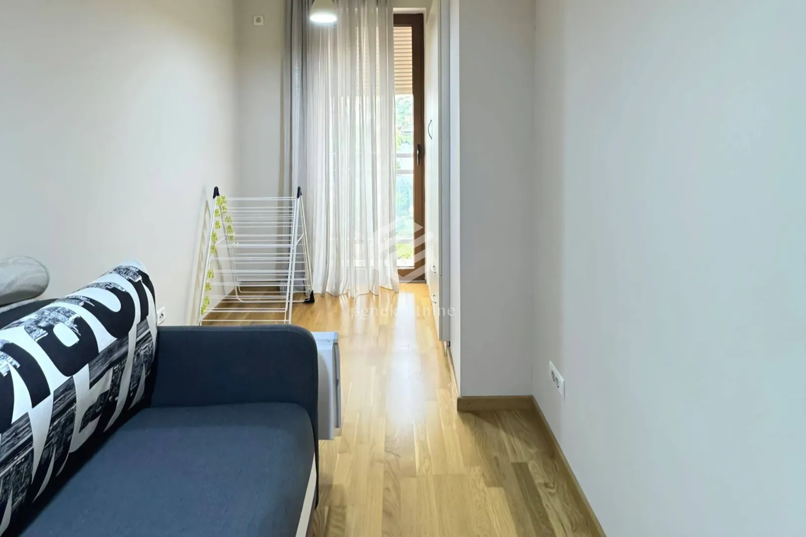 Izdavanje, trosoban stan, 95m², Preko Morače, Podgorica