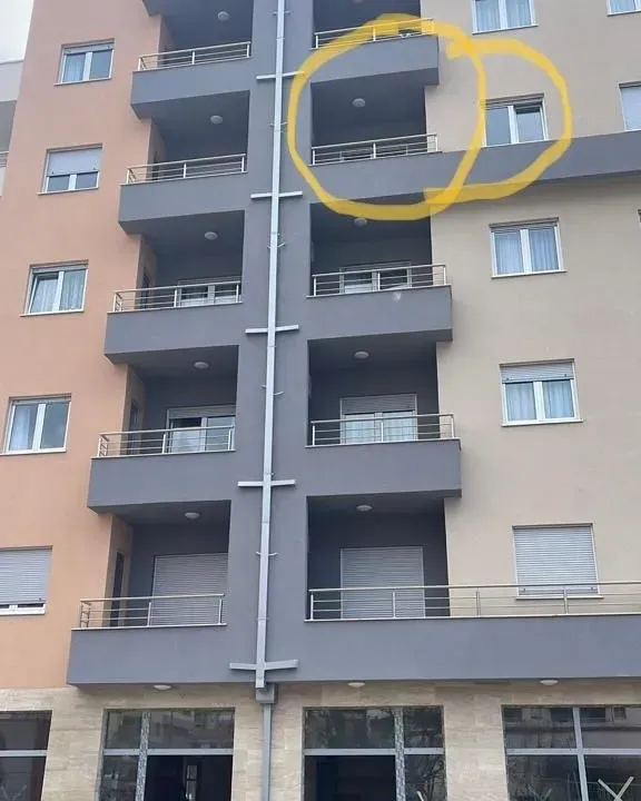 Izdavanje, jednosoban stan, 44m², Centar, Budva