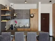 Rent, one bedroom apartment, 50m², Ulcinj, Crna Gora - image 17