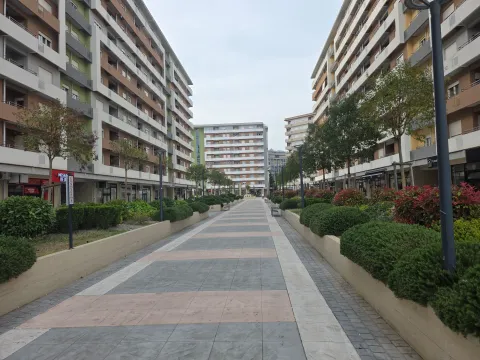 Rent, office space, 55m², Central Point, Podgorica - image 1