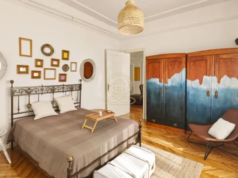 Izdavanje, trosoban stan, 141m², Kalenić Pijaca, Vračar Sve Podlokacije - image 12
