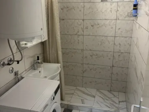 Rent, three bedroom apartment, 60m², Miljakovac, Rakovica - image 4