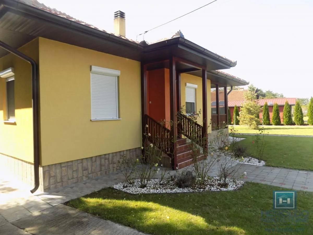 Sale, house, 96m², Karadjordjevo brdo, Paraćin