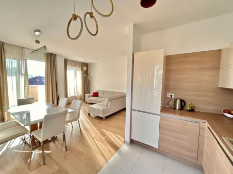 Sale, three bedroom apartment, 72m², Budva, Crna Gora - image 2