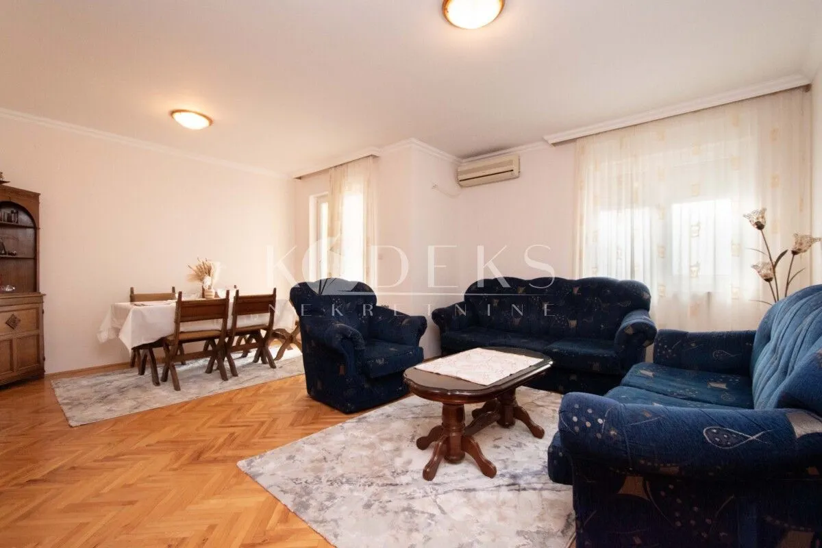 Izdavanje, jednosoban stan, 55m², Stari Aerodrom, Podgorica