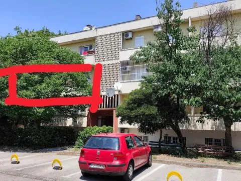 Stan in Centar