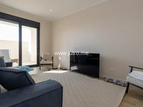 Prodaja, kuća, 217m², Rijeka Reževići, Budva - image 24