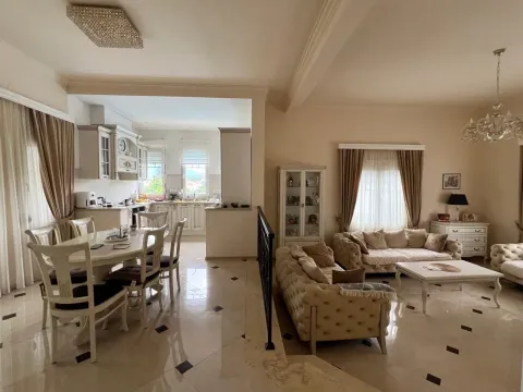 Prodaja, kuća, 277m², Radovići, Tivat - image 5