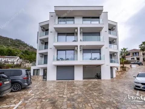 Sale, two bedroom apartment, 76m², Tivat, Crna Gora - image 32