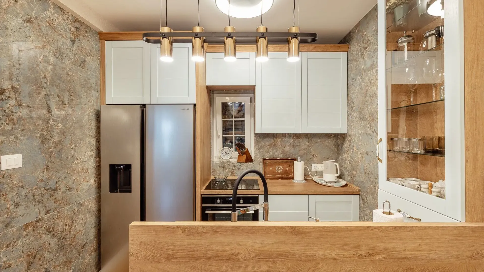Prodaja, kuća, 240m², Kava, Tivat
