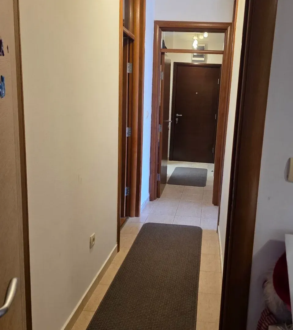 Prodaja, dvosoban stan, 81m², Lazi, Budva