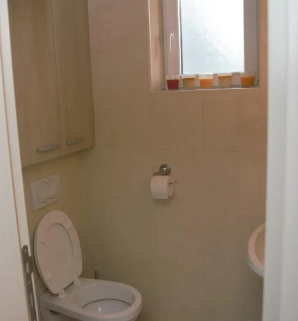 Sale, two bedroom apartment, 64m², Kluz, Zvezdara Sve Podlokacije