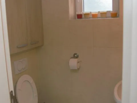 Prodaja, dvosoban stan, 64m², Kluz, Zvezdara Sve Podlokacije - image 17