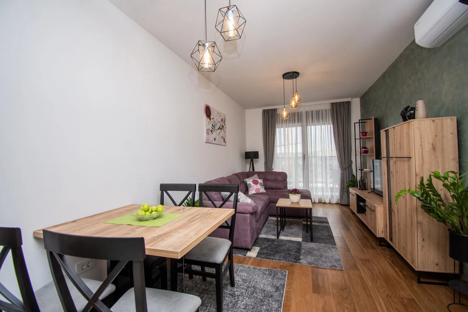 Izdavanje, stan, 50m², Tološi, Podgorica