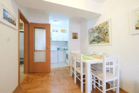 Sale, one bedroom apartment, 44m², Centar, Budva - image 5