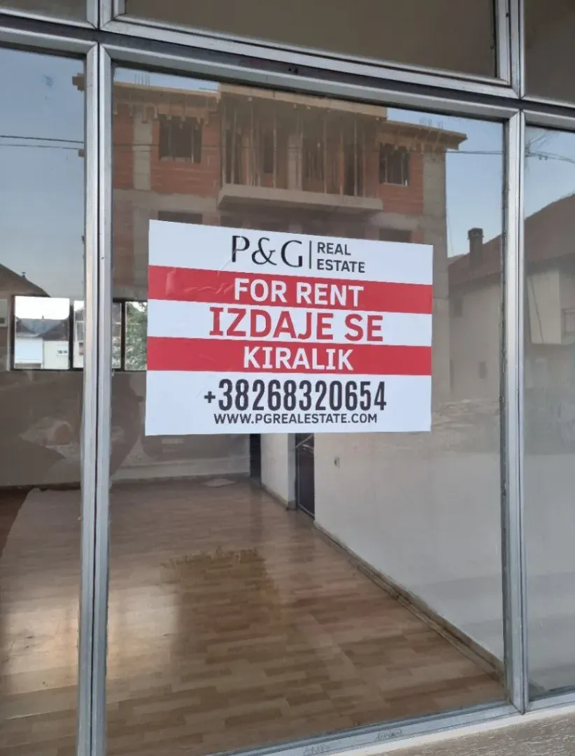 Rent, office space, 67m², Centar, Plav