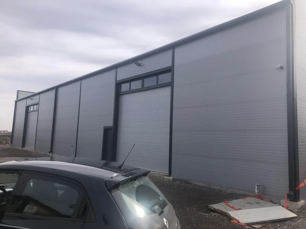 Rent, office space, 550m², Borča 1, Borča Sve Podlokacije