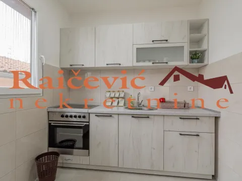 Izdavanje, trosoban stan, 83m², Medaković 1, Medaković Sve Podlokacije - image 7