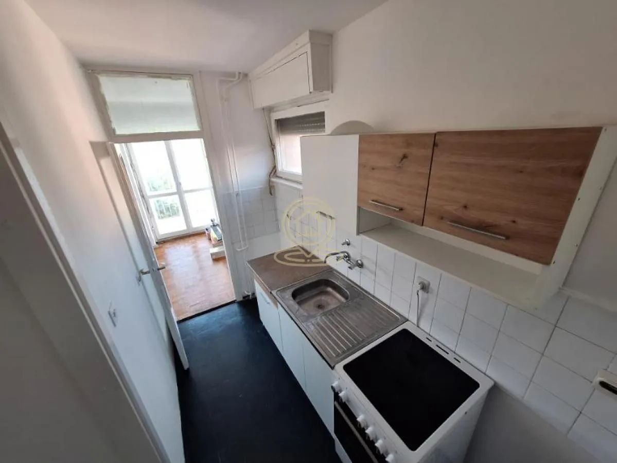 Rent, studio apartment, 33m², Novo naselje, Novi Sad