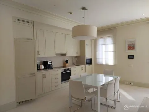 Sale, two bedroom apartment, 150m², Porto Montenegro, Tivat - image 7