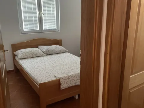 Rent, house, 150m², Dobre Vode, Bar - image 4