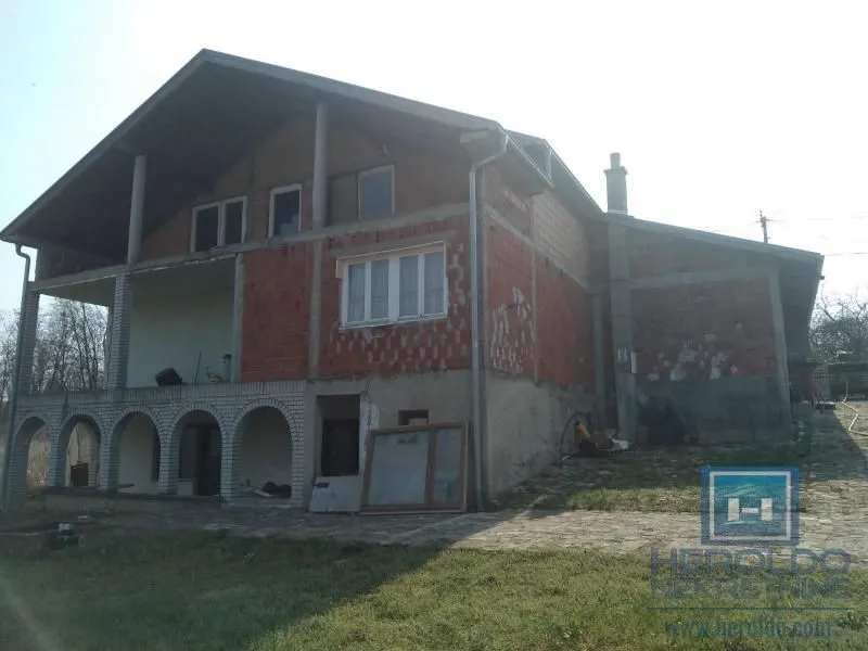 Prodaja, kuća, 250m², Voljavče, Jagodina
