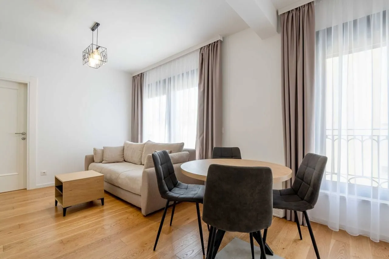 Rent, one bedroom apartment, 34m², Bečići, Budva