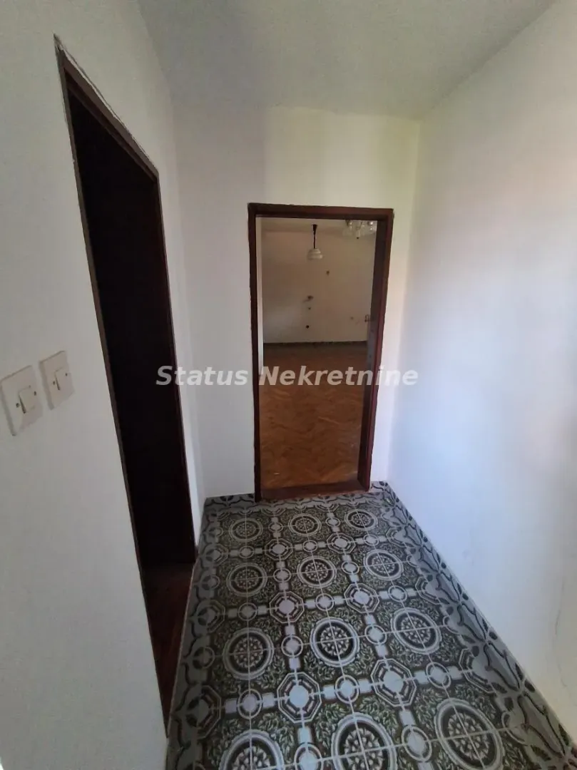 Prodaja, kuća, 150m², Futog, Novi Sad Sve Podlokacije