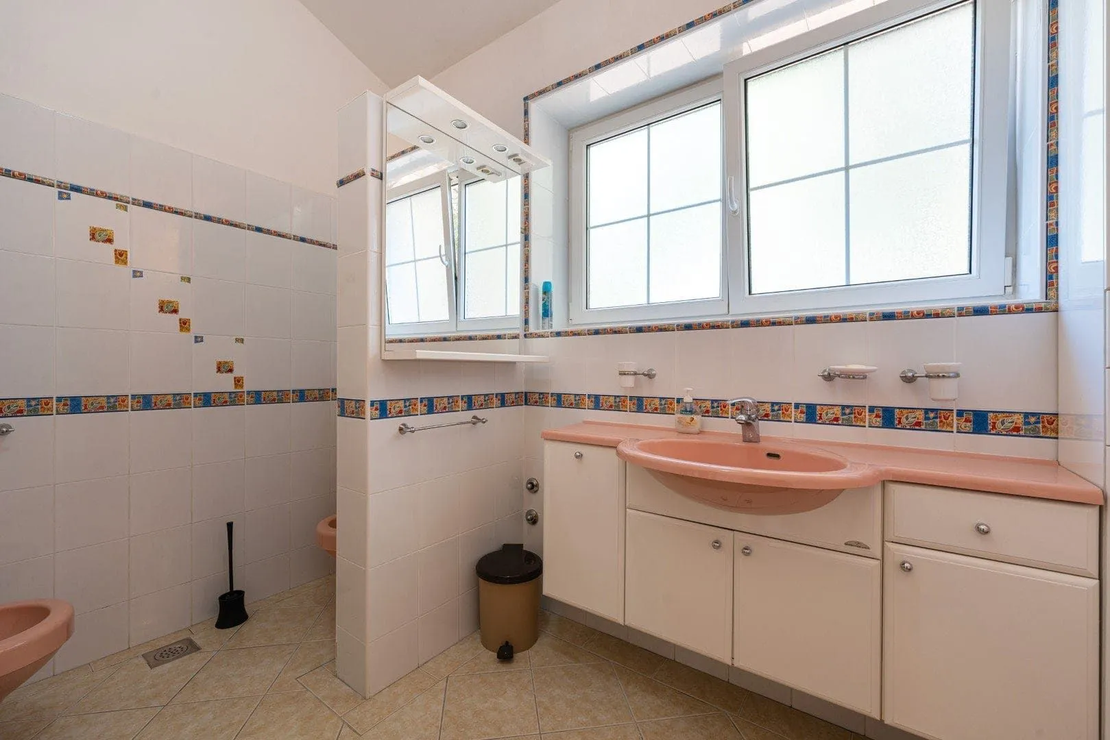 Sale, house, 560m², Kotor, Crna Gora