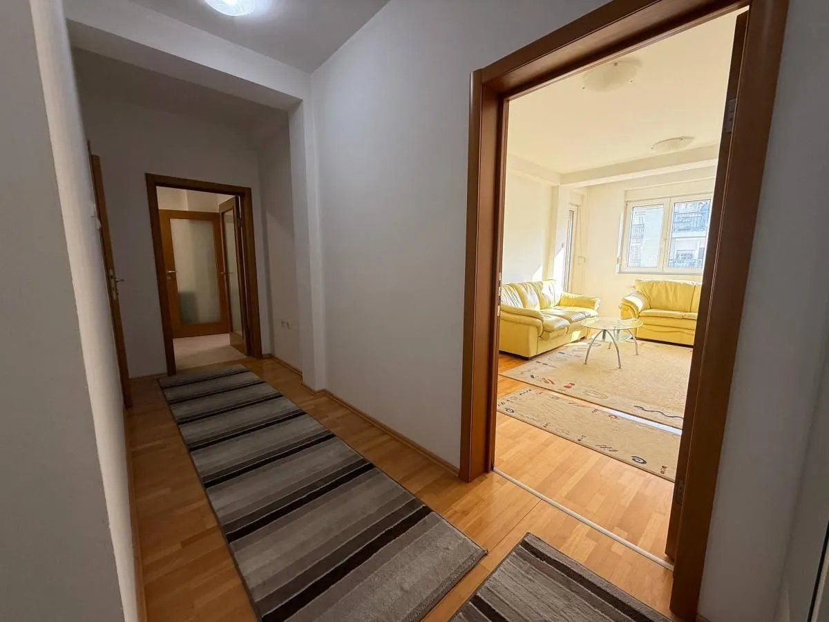 Prodaja, stan, 63m², Grbavica, Novi Sad Sve Podlokacije