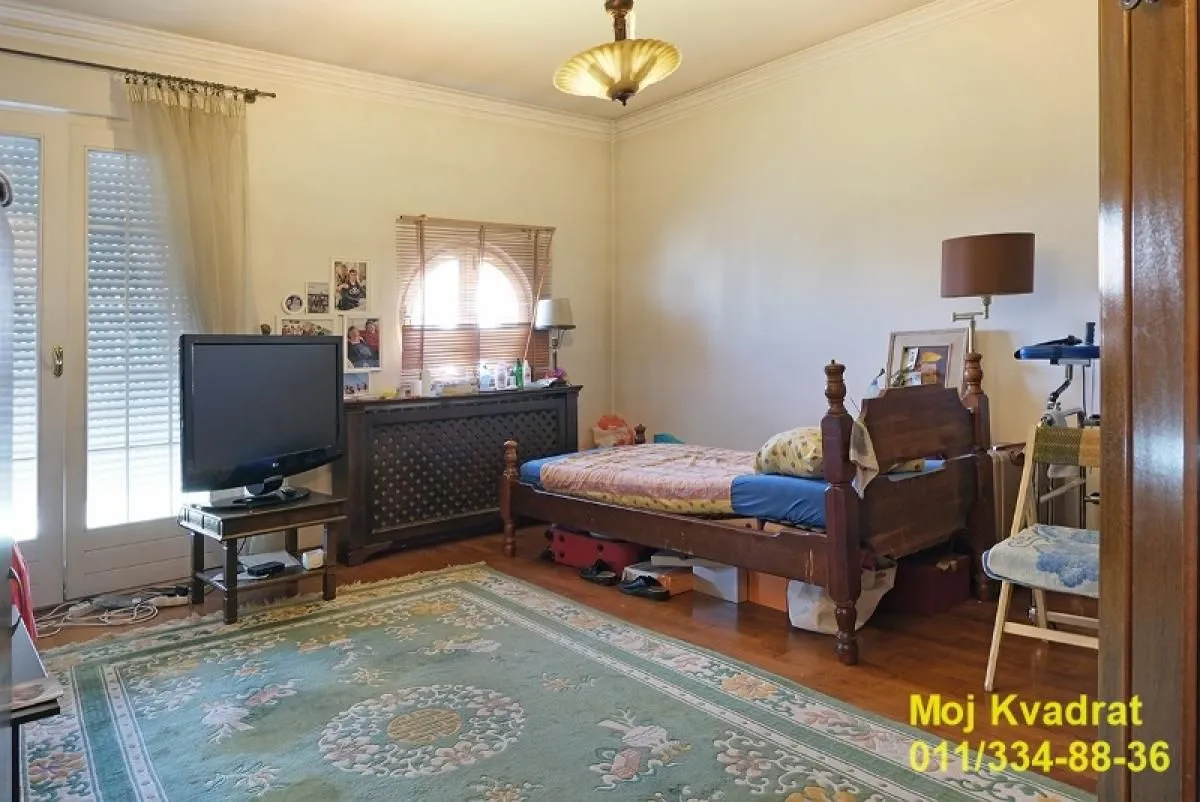 Prodaja, četvorosoban stan, 176m², Cvetni Trg, Vračar Sve Podlokacije