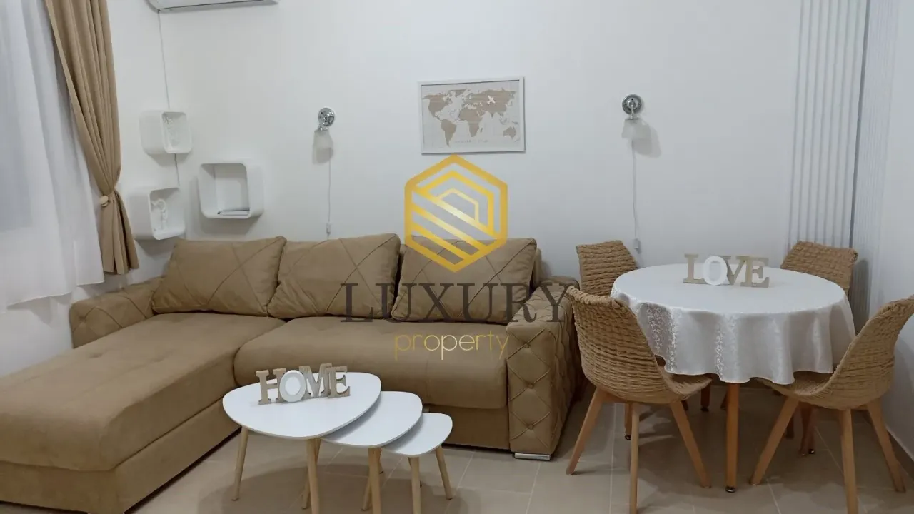 Prodaja, garsonjera, 24m², Gintaš, Podgorica
