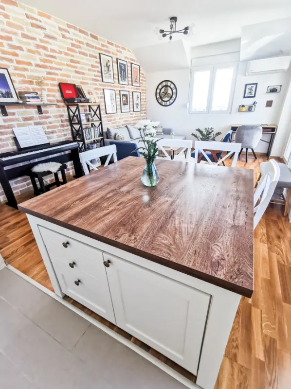 Prodaja, dvosoban stan, 61m², Ljubović, Podgorica