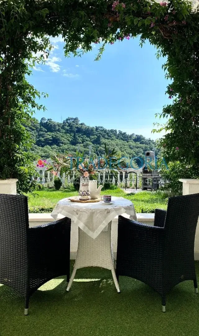 Prodaja, jednosoban stan, 46m², Petrovac, Budva