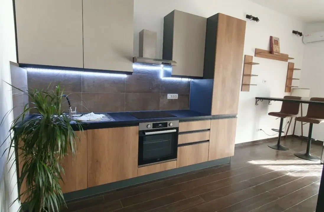 Sale, one bedroom apartment, 55m², Šušanj, Bar