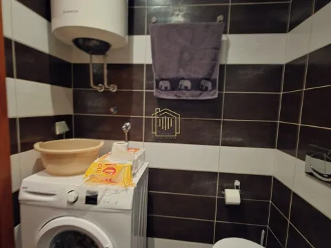 Rent, one bedroom apartment, 53m², Podgorica, Crna Gora - image 8