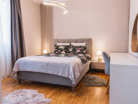 Rent, two bedroom apartment, 55m², Beograd Na Vodi, Beograd - image 7