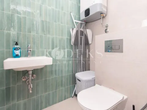 Rent, two bedroom apartment, 105m², Central Point, Podgorica - image 8