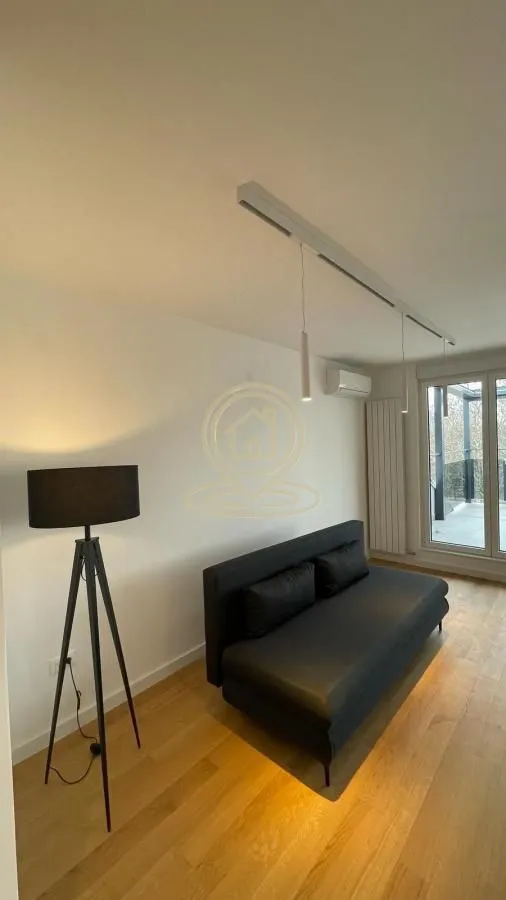 Rent, four bedroom apartment, 151m², Voždovac Sve Podlokacije, Beograd