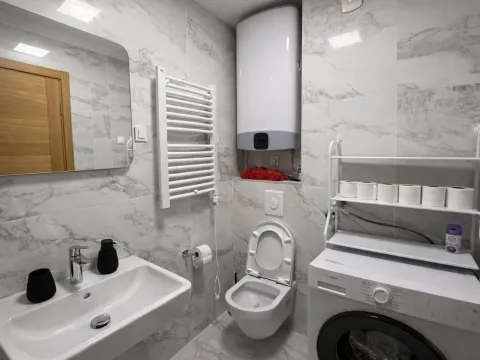 Daily-rent, one bedroom apartment, 49m², New City, Podgorica - image 8
