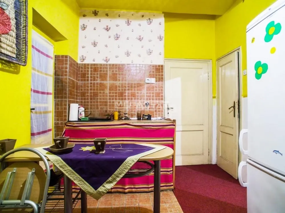 Sale, three bedroom apartment, 95m², Vračar Centar, Vračar Sve Podlokacije