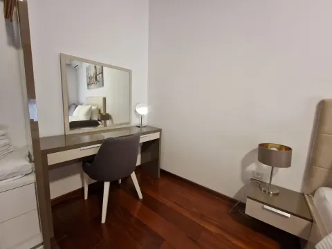 Rent, one bedroom apartment, 87m², Bečići, Budva - image 15