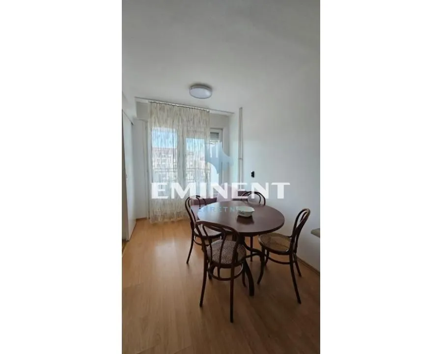 Rent, one bedroom apartment, 44m², Stari Grad, Beograd