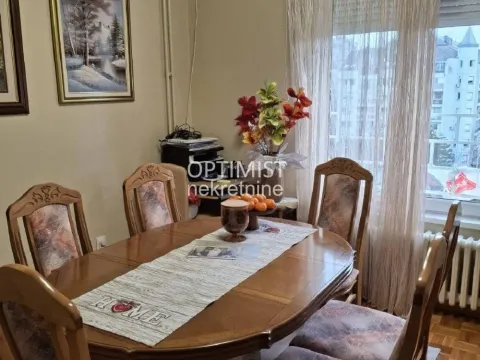 Sale, two bedroom apartment, 69m², Retenzija, Beograd - image 3