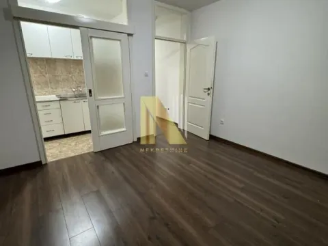 Izdavanje, jednosoban stan, 38m², Grbavica, Novi Sad Sve Podlokacije - image 3